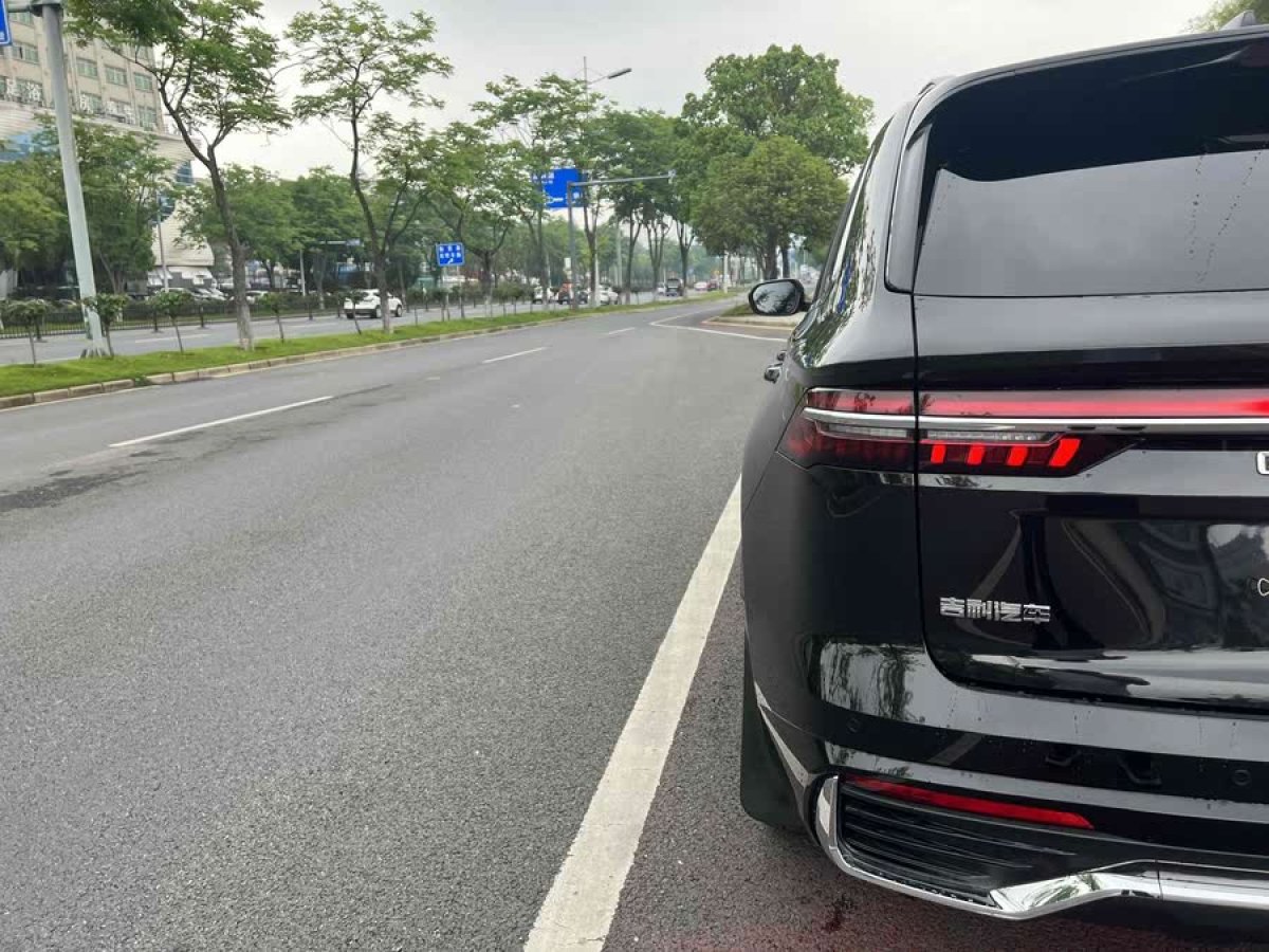 吉利 星越L  2021款 2.0TD DCT EVO兩驅(qū)智尊型圖片
