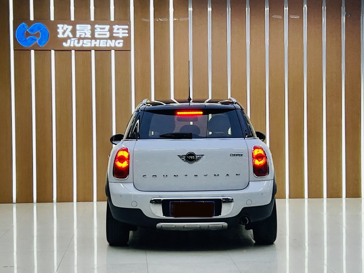 2015年10月MINI COUNTRYMAN  2014款 1.6T COOPER ALL4 Fun