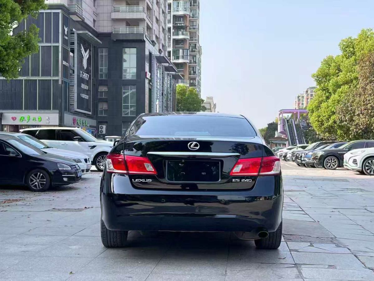 豐田 卡羅拉  2016款 雙擎 1.8L CVT先鋒版圖片