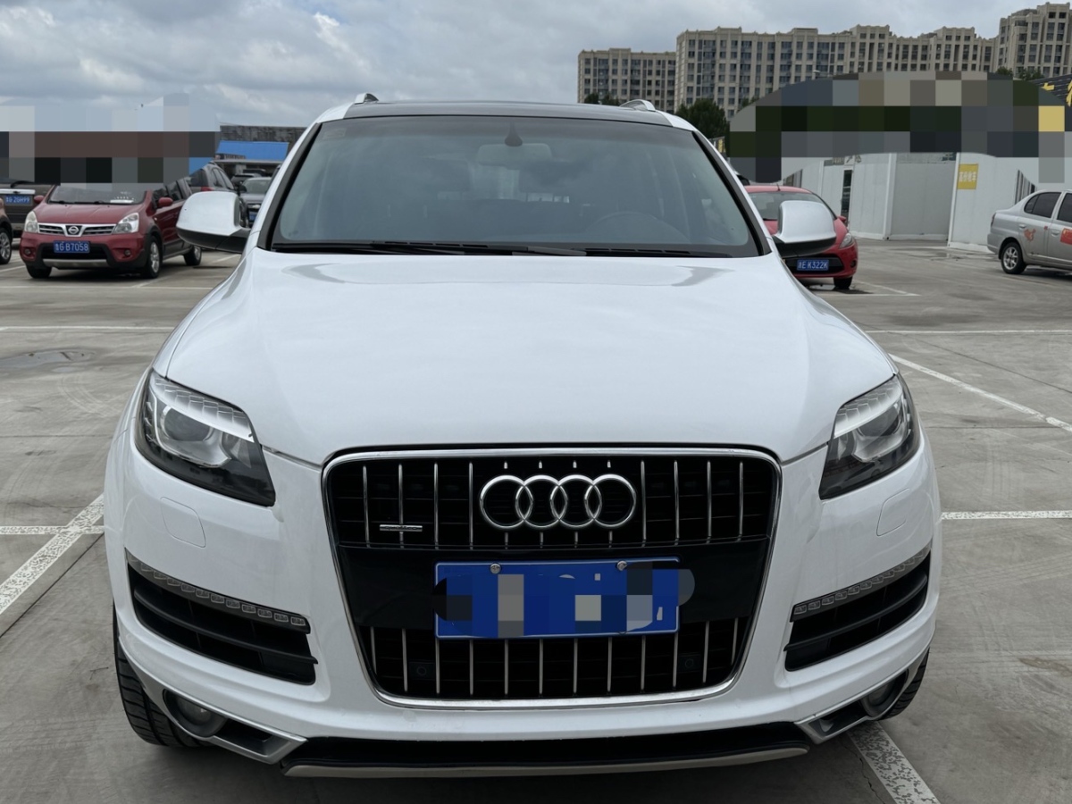 2013年7月奧迪 奧迪Q7  2014款 35 TFSI 進(jìn)取型