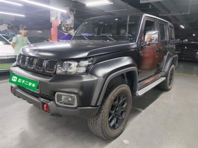 2022年8月 北京 BJ40 2.0D 自動四驅(qū)刀鋒英雄版?zhèn)b客型圖片