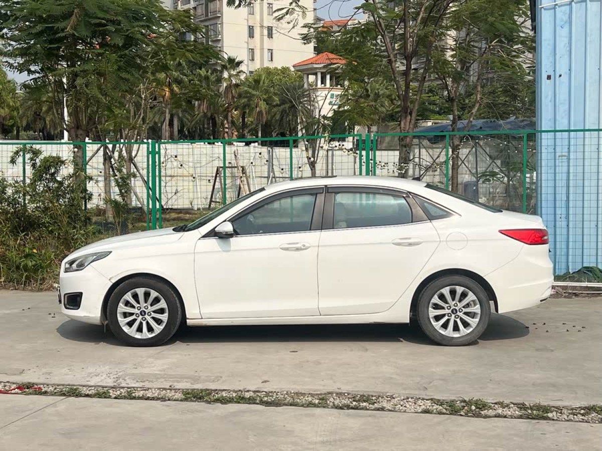 福特 福睿斯  2015款 1.5L 自動時尚型圖片