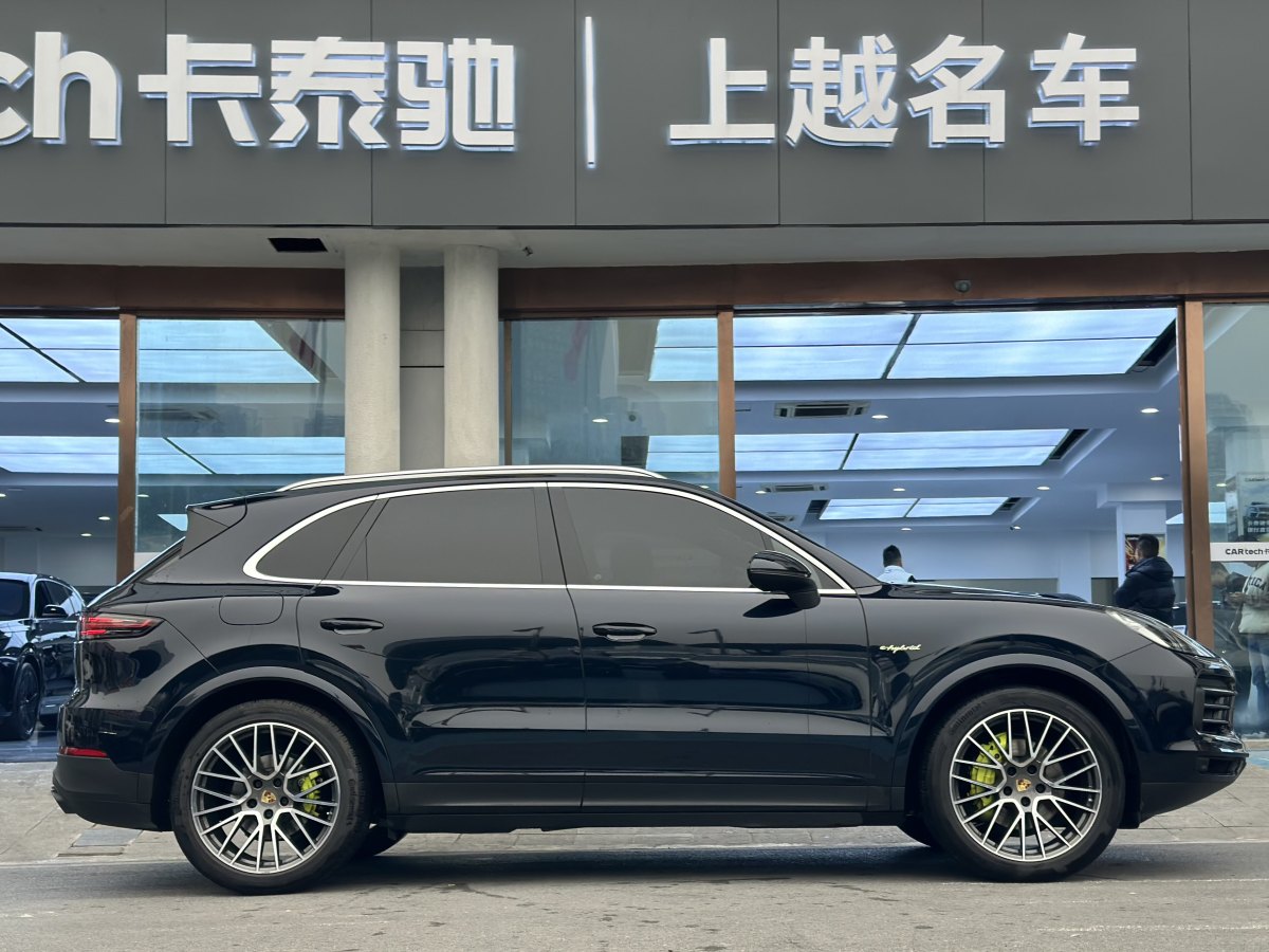 保时捷 Cayenne新能源  2021款 Cayenne E-Hybrid 2.0T图片