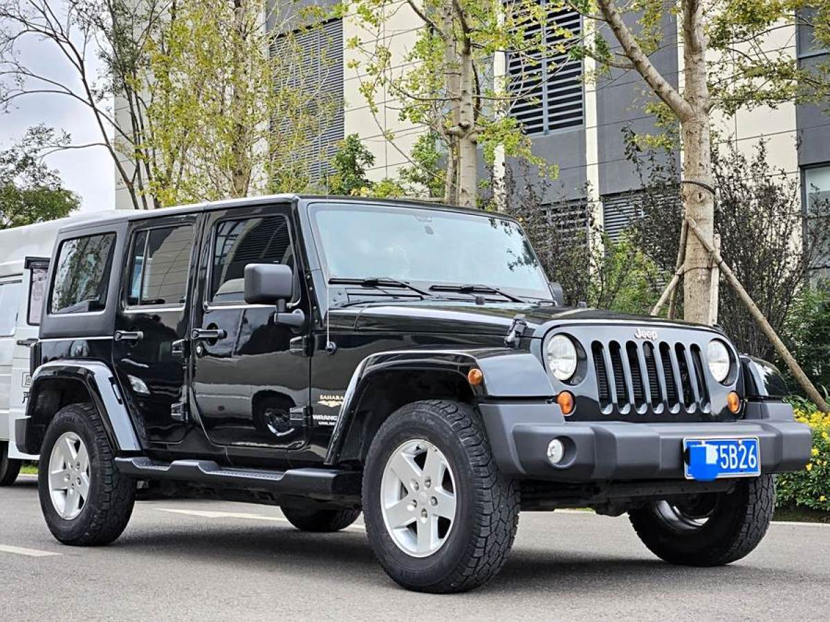 2012年11月Jeep 牧馬人  2012款 3.6L Sahara 四門(mén)版