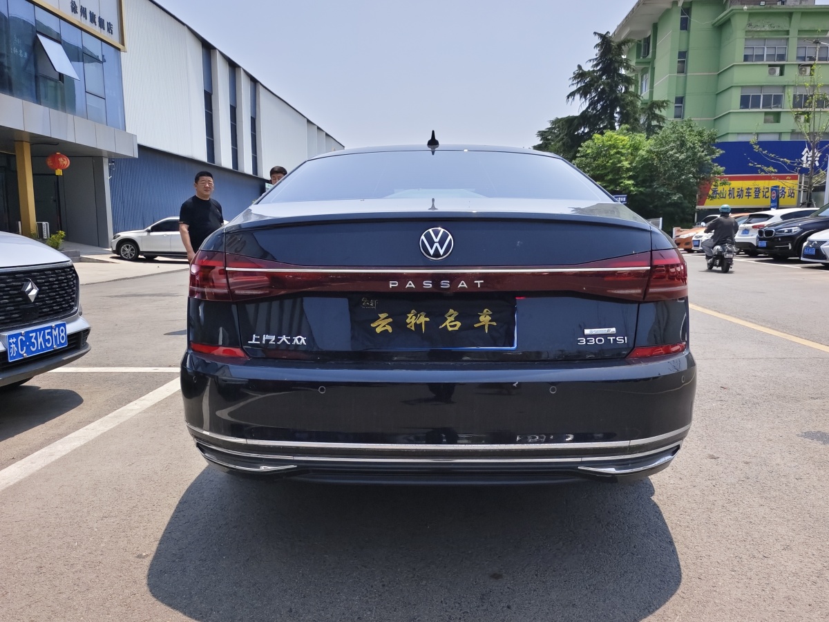 大眾 帕薩特  2023款 改款 330TSI 豪華版圖片