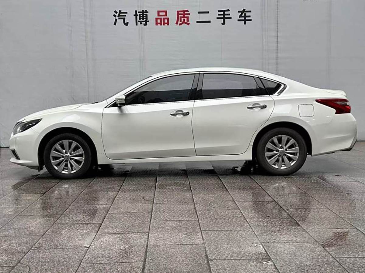 日產(chǎn) 天籟  2016款 改款 2.0L XL舒適版圖片