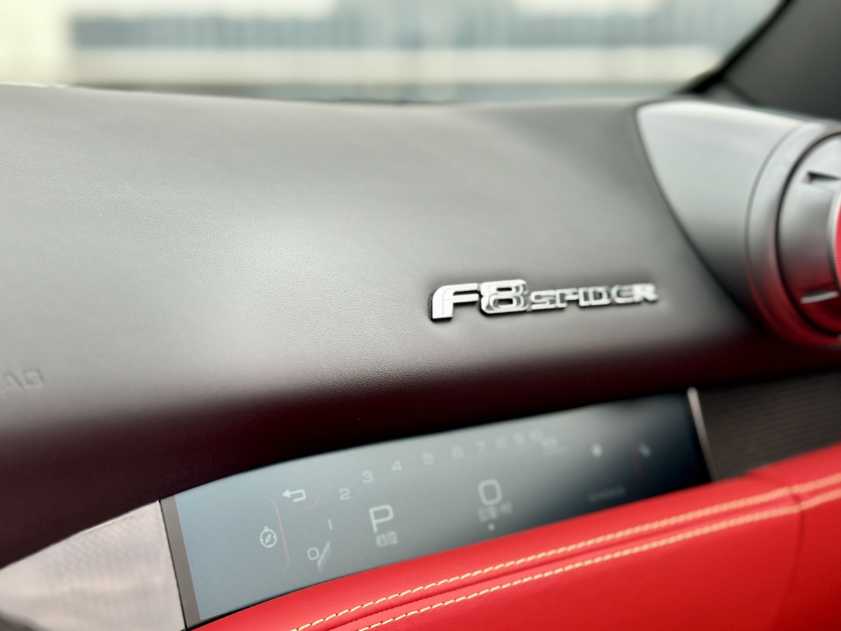 2021年11月法拉利 F8 Tributo  2020款 Spider 3.9T V8