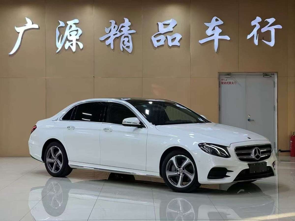 奔馳 奔馳E級(jí)  2019款 E 300 L 運(yùn)動(dòng)時(shí)尚型圖片