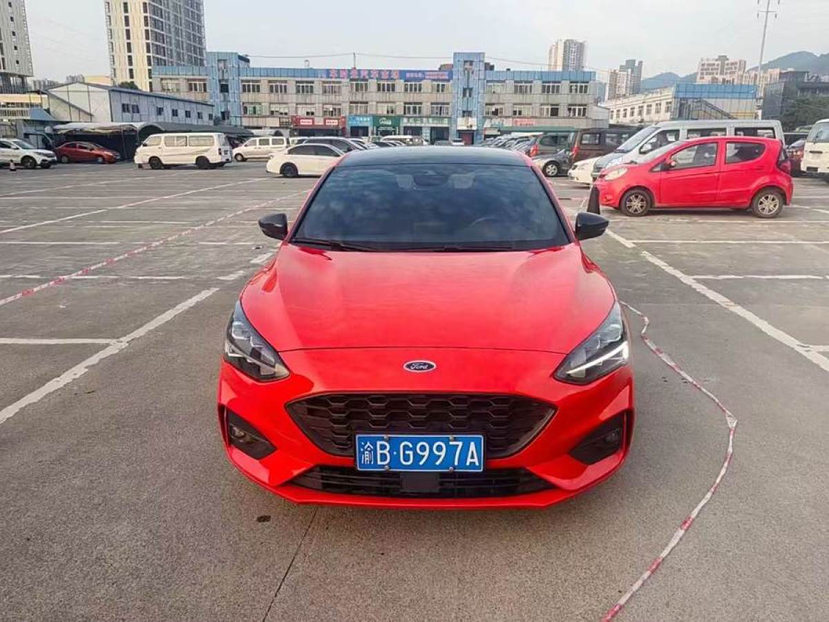 福特 福克斯  2020款 兩廂 EcoBoost 180 自動(dòng)ST Line圖片