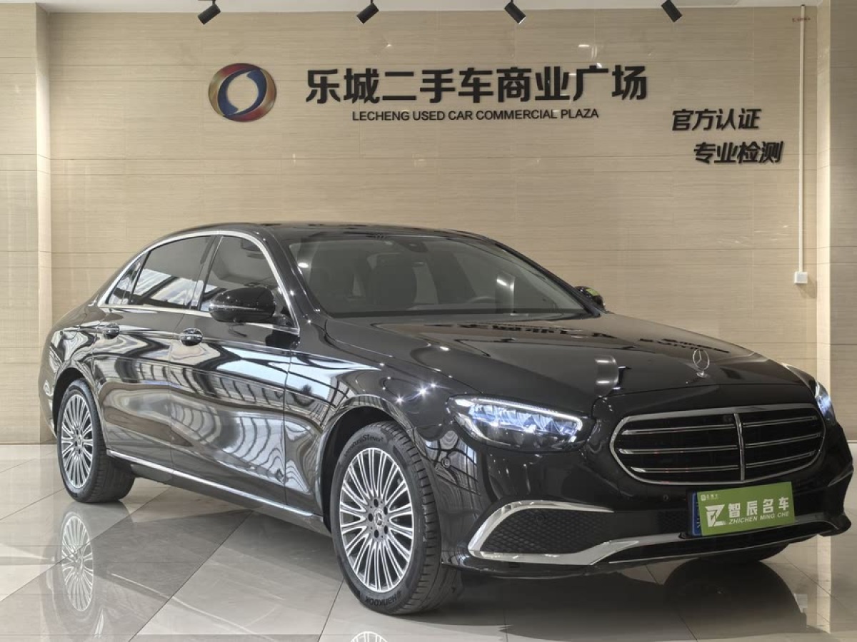奔馳 奔馳E級  2022款 改款二 E 300 L 豪華型圖片