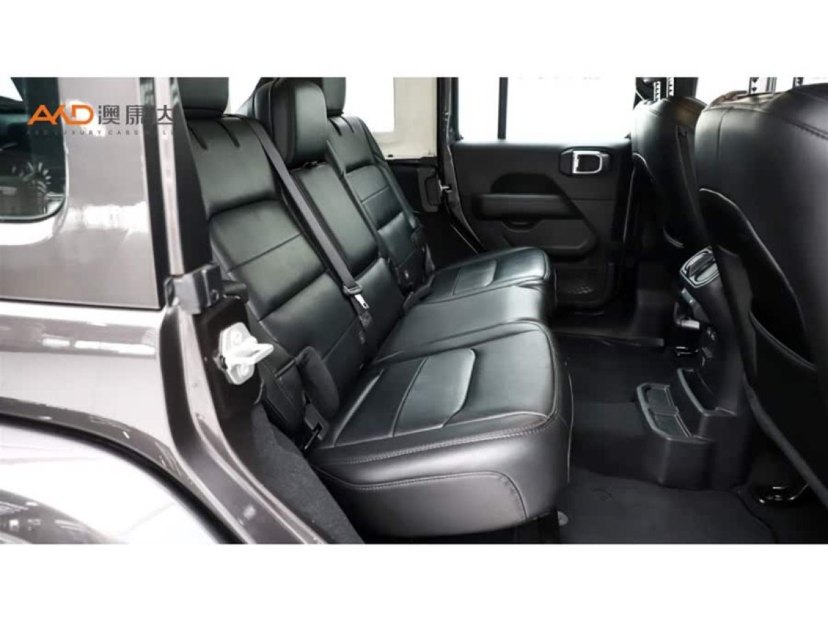 Jeep 牧馬人  2022款 2.0T 高地四門版圖片