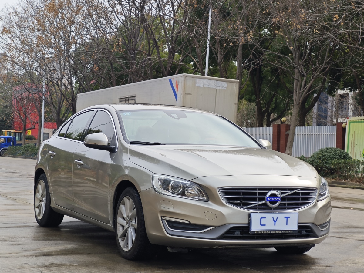 沃爾沃 S60  2015款 L 2.0T 智遠(yuǎn)版圖片