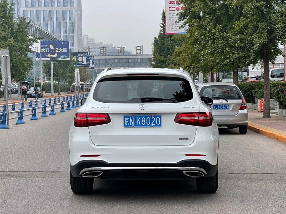 奔馳 奔馳GLC  2018款 改款 GLC 260 4MATIC 豪華型圖片