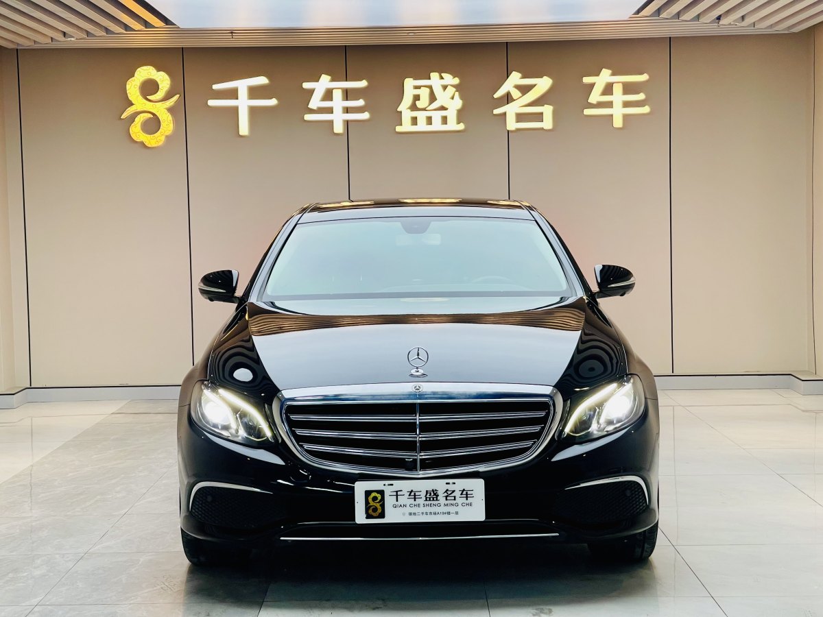 奔馳 奔馳E級  2019款 改款 E 300 L 豪華型圖片