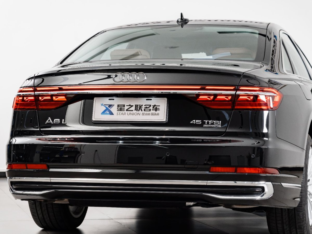 奧迪 奧迪A8  2023款 A8L 45 TFSI quattro 豪華型圖片