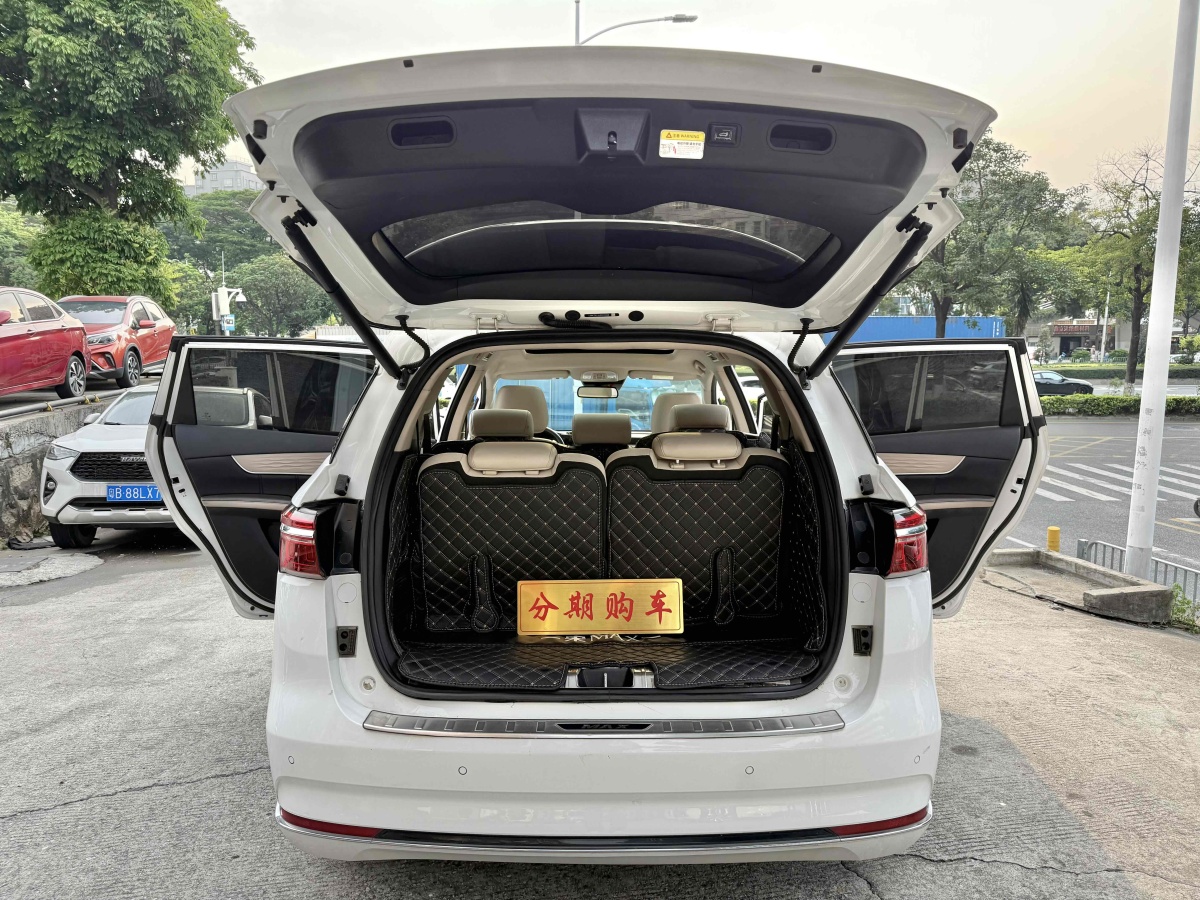 比亞迪 宋MAX新能源  2022款 DM-i 105KM 旗艦型圖片
