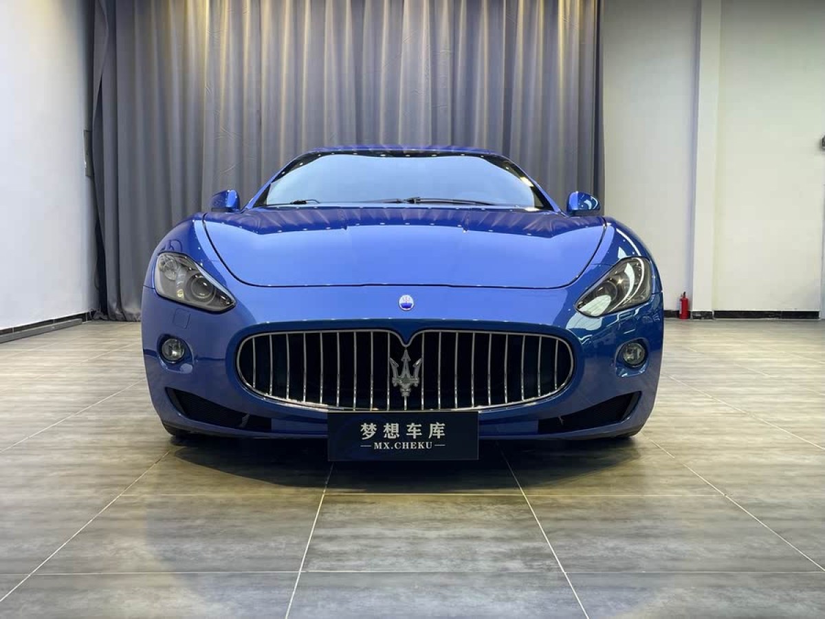 瑪莎拉蒂 GranTurismo  2007款 4.2L 標(biāo)準(zhǔn)版圖片