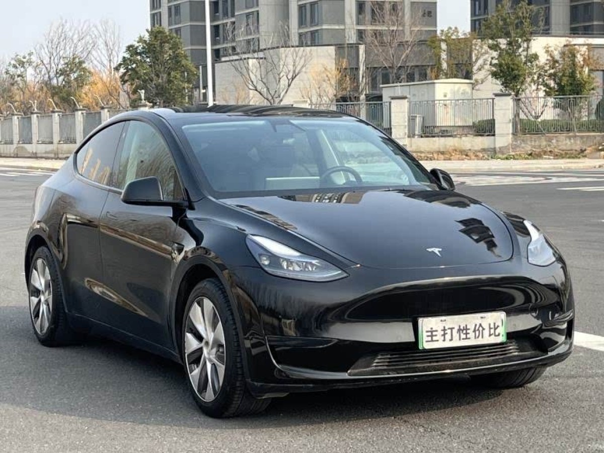 特斯拉 Model Y  2022款 改款 后輪驅(qū)動版圖片