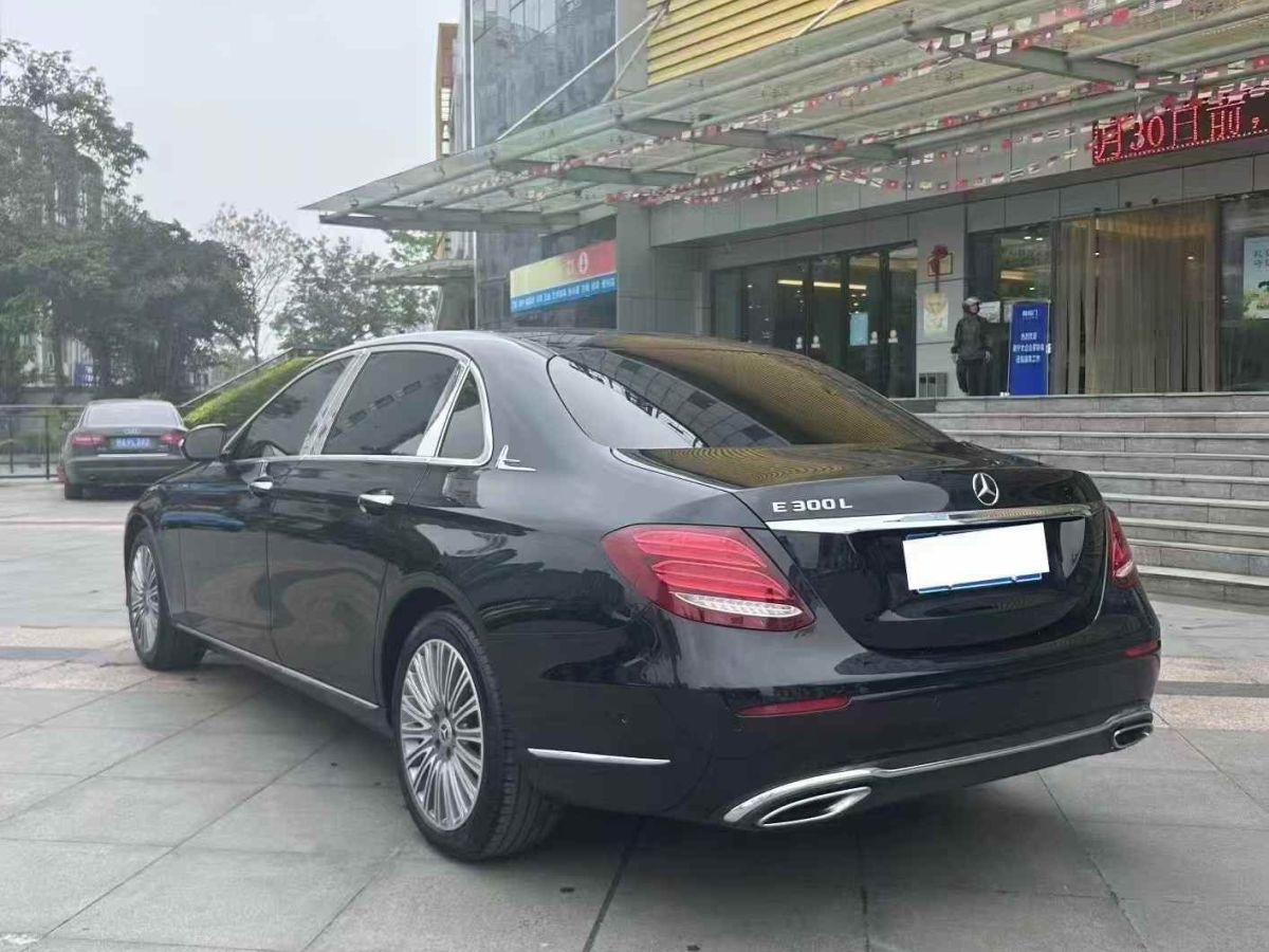 奔馳 奔馳E級(jí)  2019款 E 200 L圖片