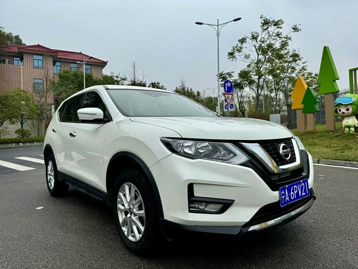 日產(chǎn) 奇駿  2021款 2.0L XE CVT 2WD時(shí)尚版圖片