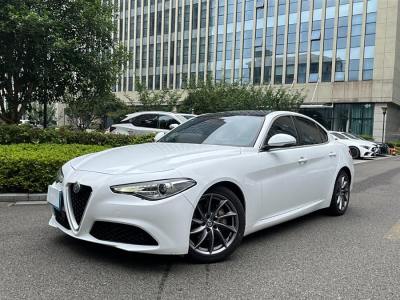 2017年12月 阿爾法·羅密歐 Giulia 2.0T 200HP 豪華版圖片