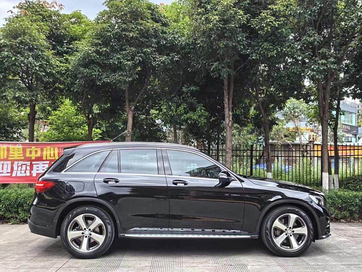 奔馳 奔馳GLC  2017款 GLC 300 4MATIC 動(dòng)感型圖片