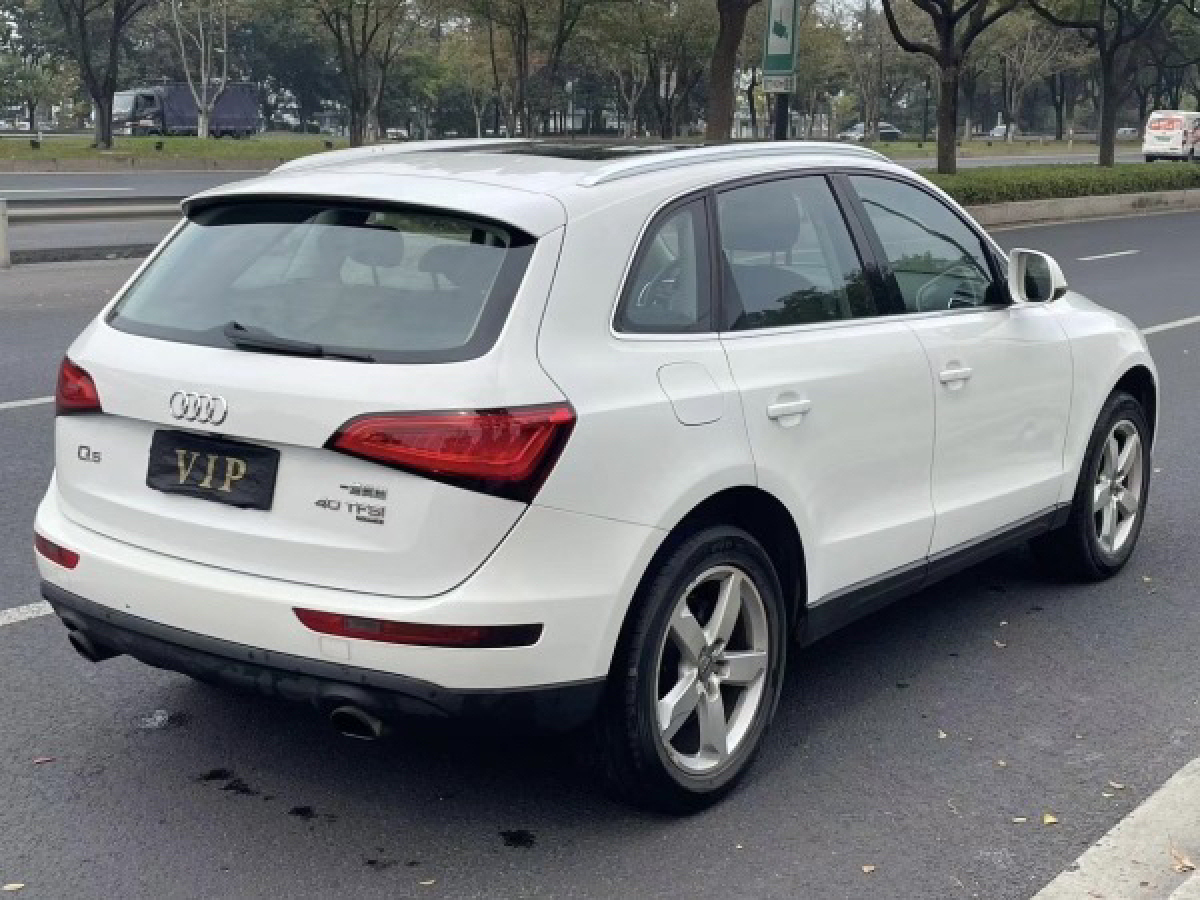 奧迪 奧迪Q5  2015款 40 TFSI 進(jìn)取型圖片