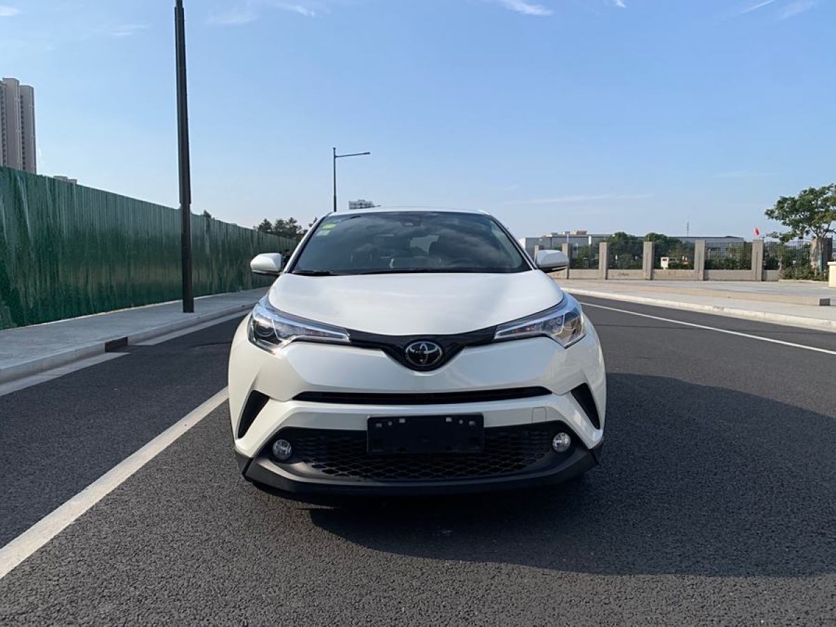 豐田 C-HR  2021款 2.0L 豪華版圖片