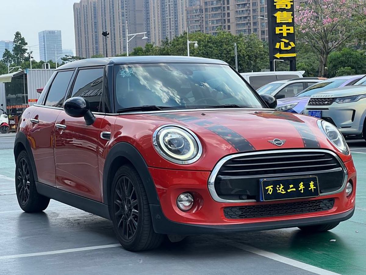 MINI MINI  2018款 1.5T COOPER 經(jīng)典派 五門版圖片