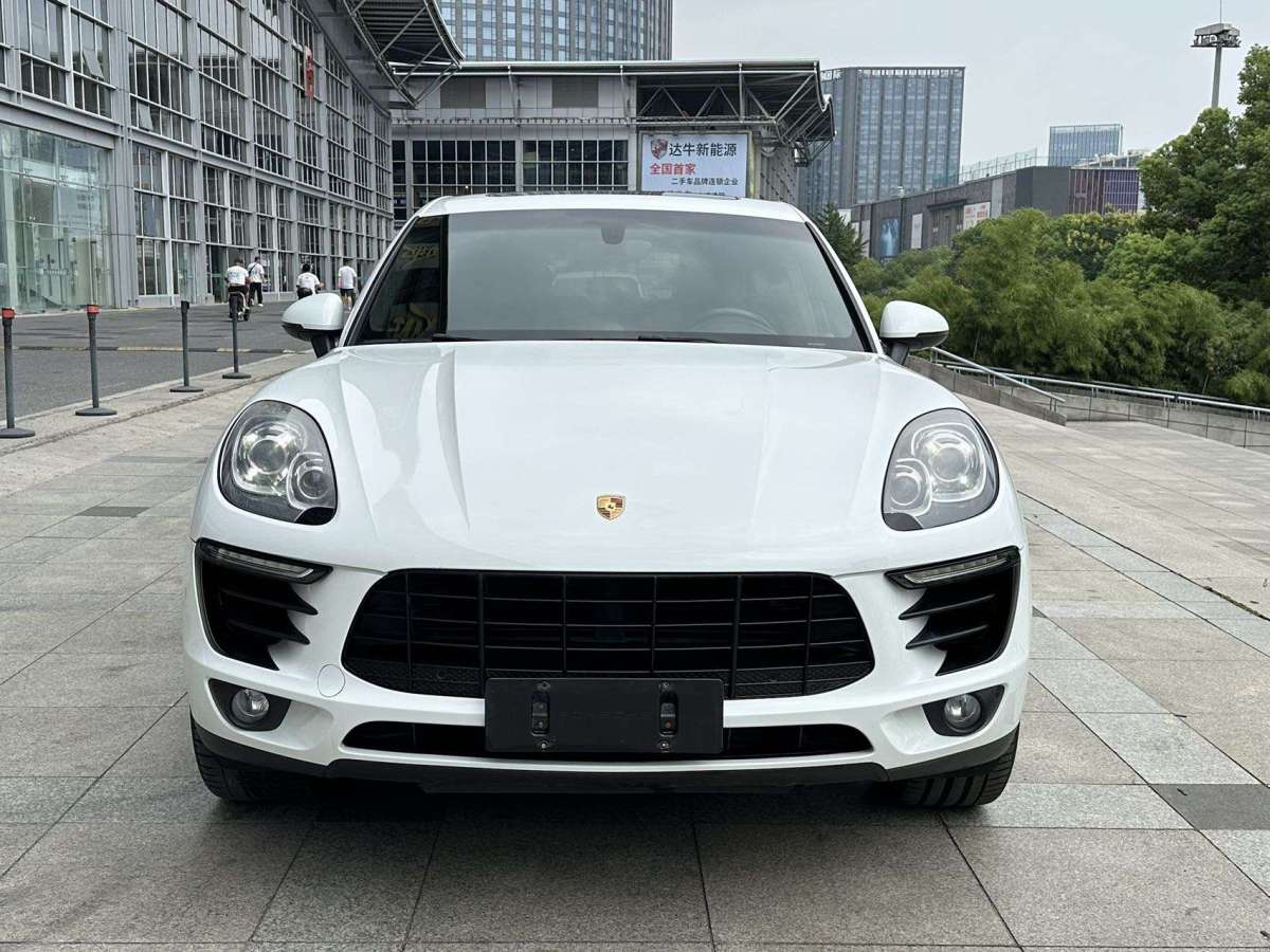 保時(shí)捷 Macan  2014款 Macan 2.0T圖片