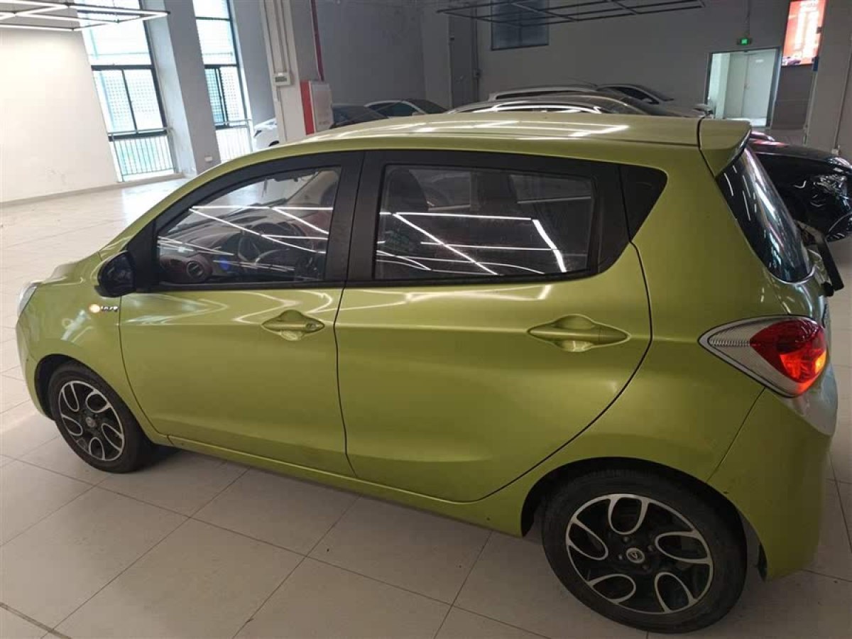 長安 奔奔  2014款 1.4L IMT尊貴型圖片