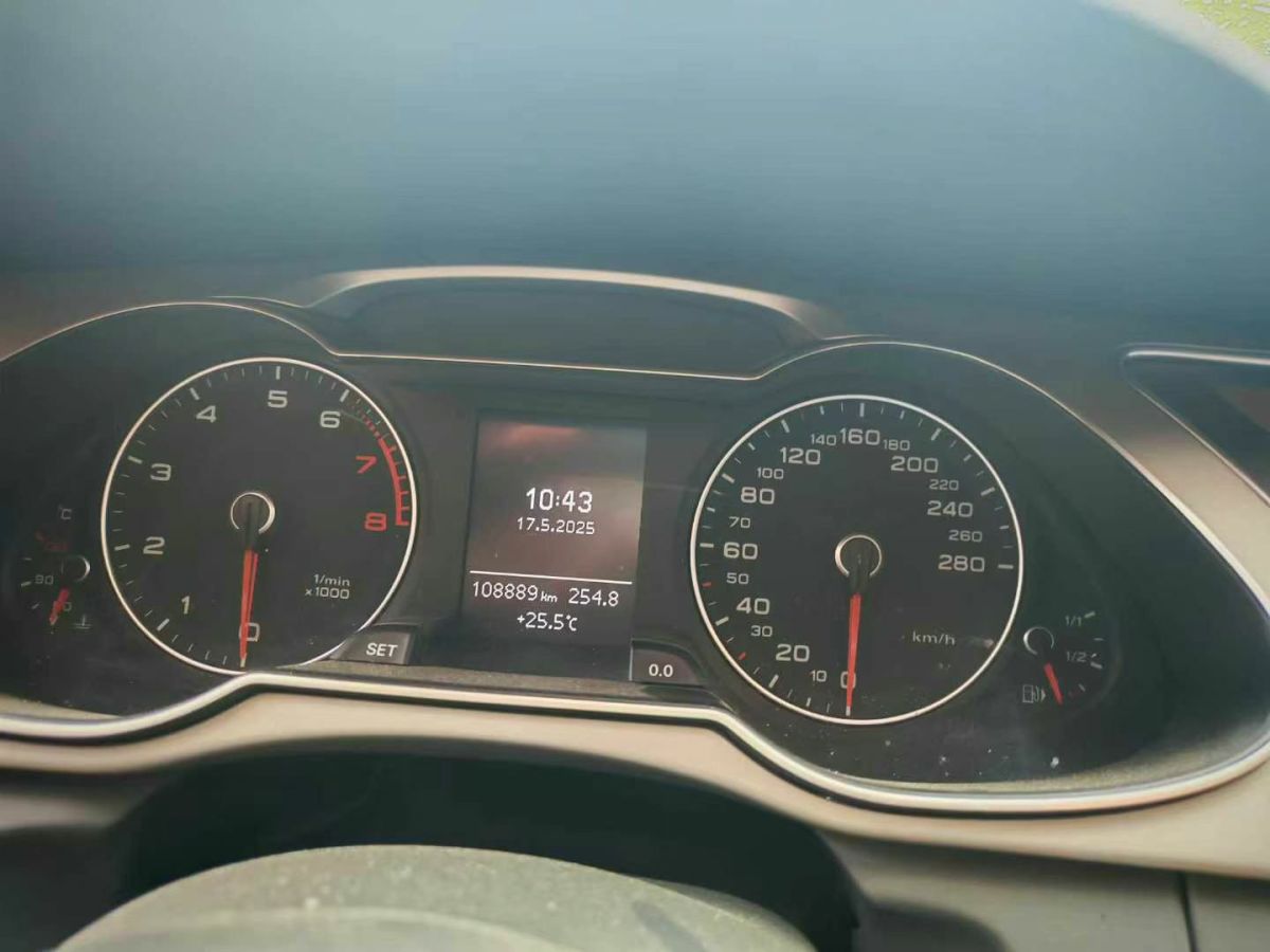 奧迪 奧迪A4L  2016款 A4L 30TFSI 舒適型圖片
