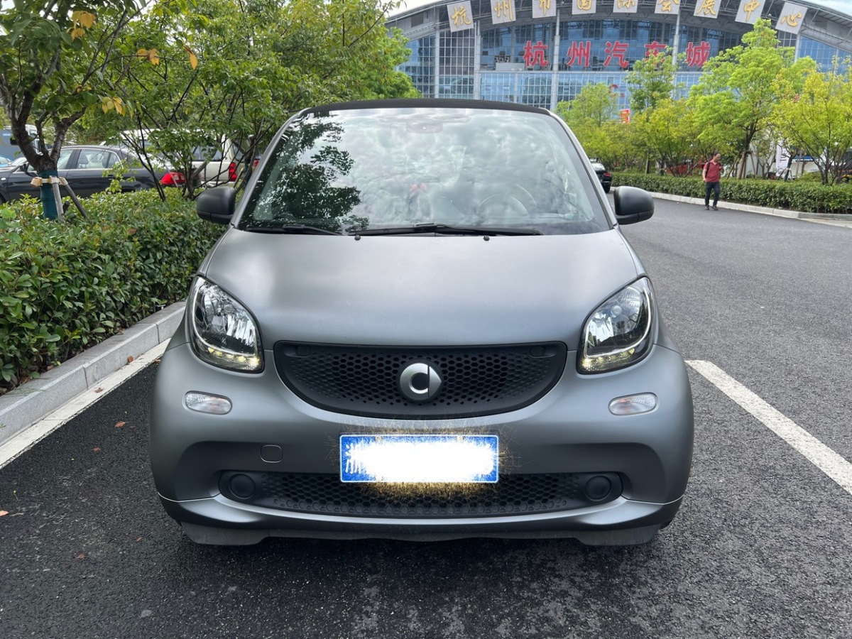 2018年7月smart fortwo  2018款 1.0L 52千瓦硬頂靈動(dòng)版