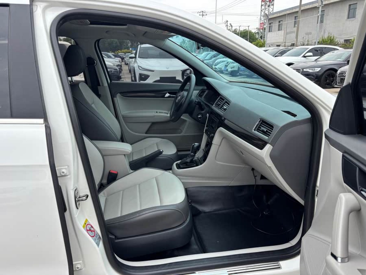 大眾 朗行  2013款 1.6L 自動(dòng)舒適型圖片