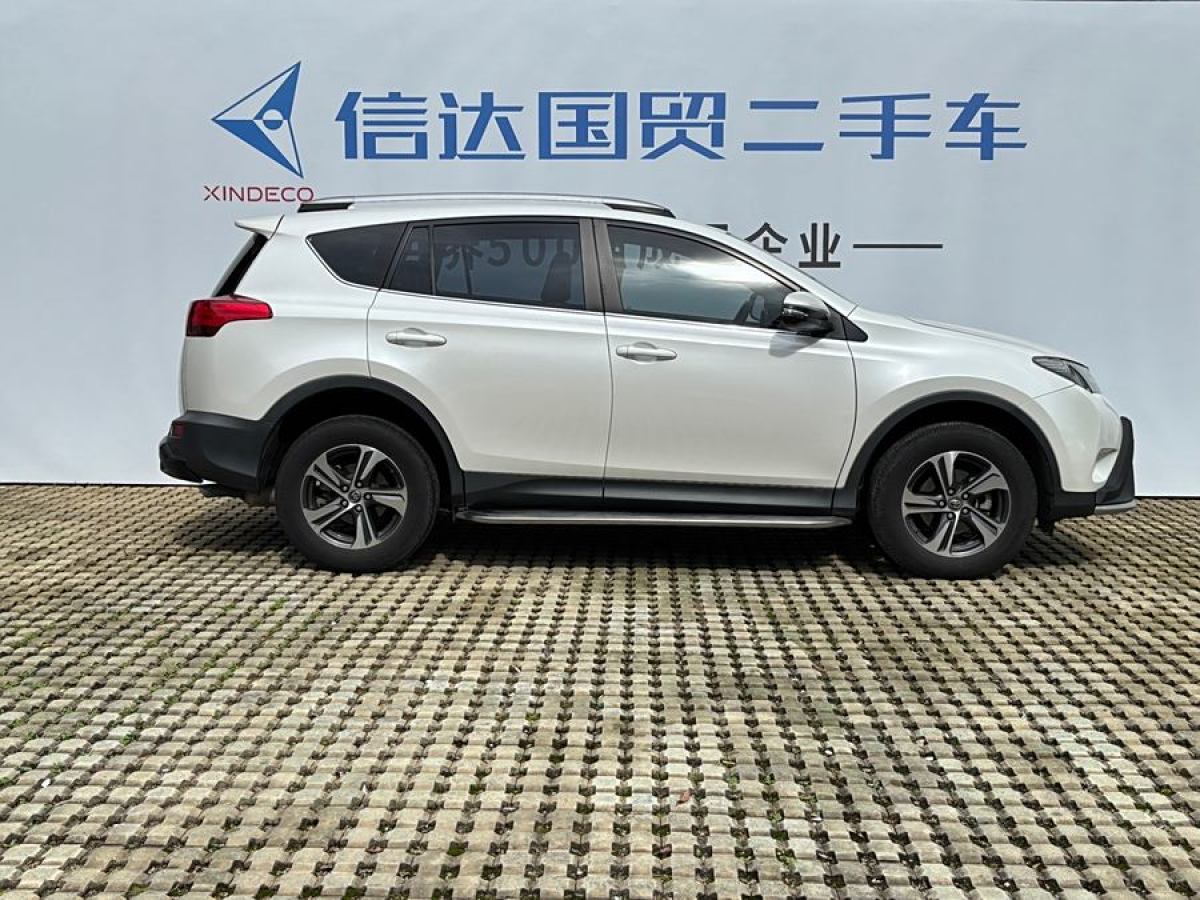 豐田 RAV4榮放  2015款 2.0L CVT兩驅(qū)風(fēng)尚版圖片