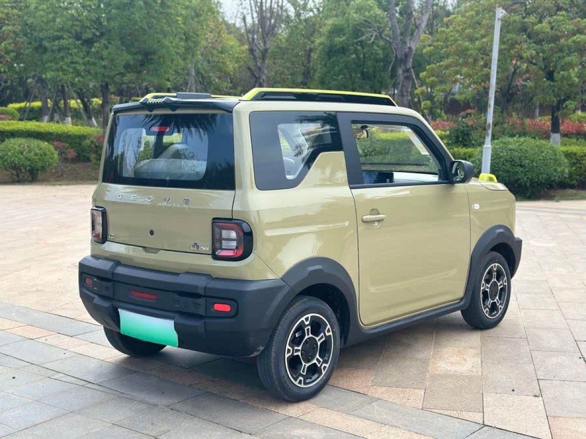 吉利 熊貓mini  2025款 210km 熊貓騎士圖片