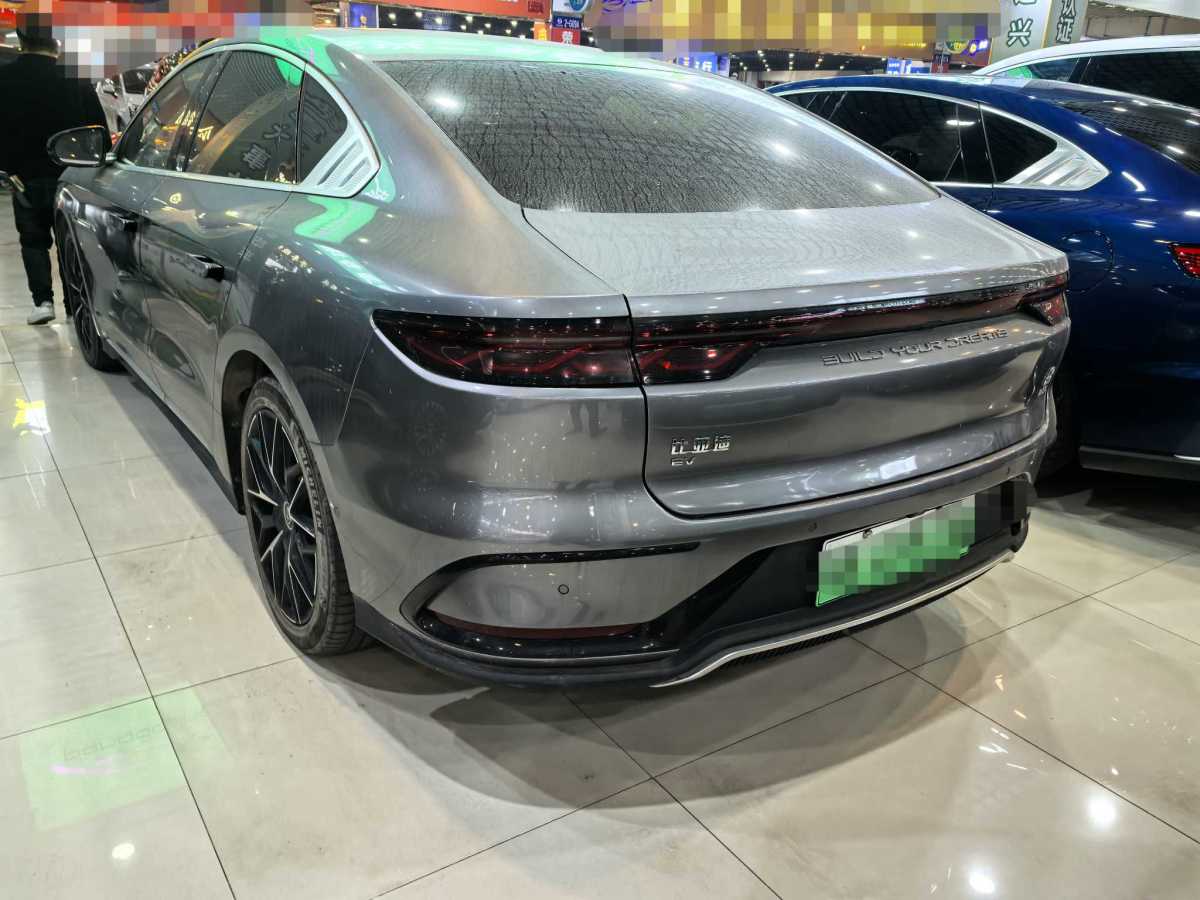 比亞迪 漢  2022款 EV 創(chuàng)世版 610KM四驅尊享型圖片