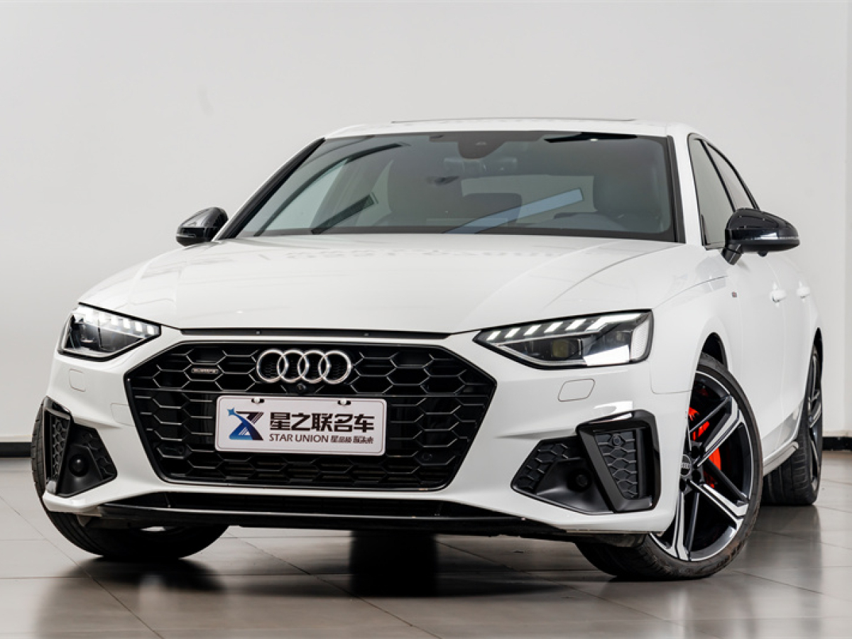 奥迪 奥迪A4L  2022款 45 TFSI quattro 臻选动感型图片