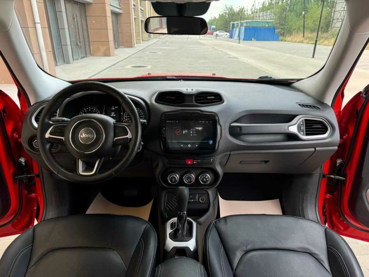 Jeep 自由俠  2017款 180T 自動智能版圖片