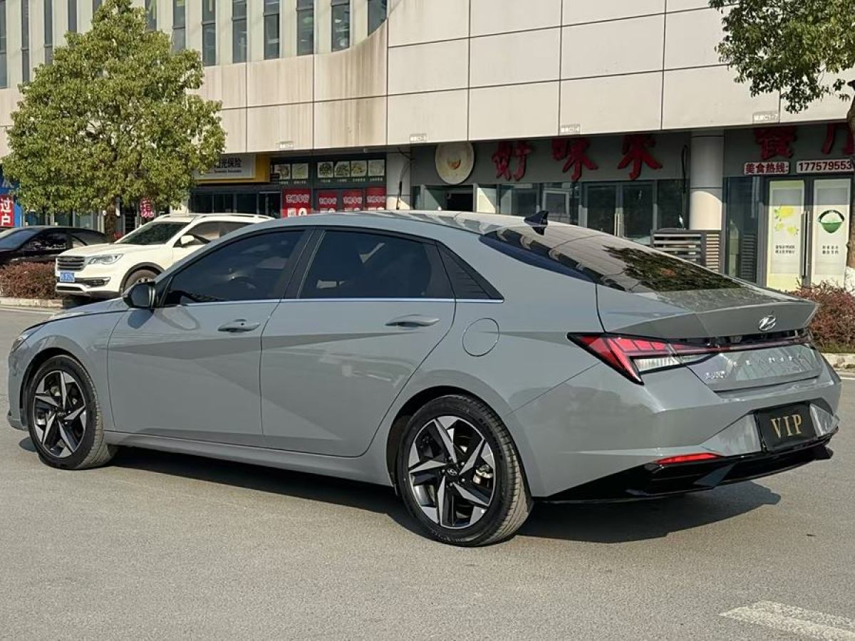 現(xiàn)代 伊蘭特  2021款 1.5L LUX尊貴版圖片