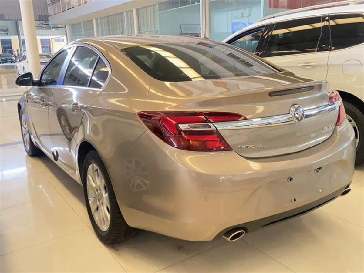 別克 君威  2015款 2.0L 領(lǐng)先時尚型圖片