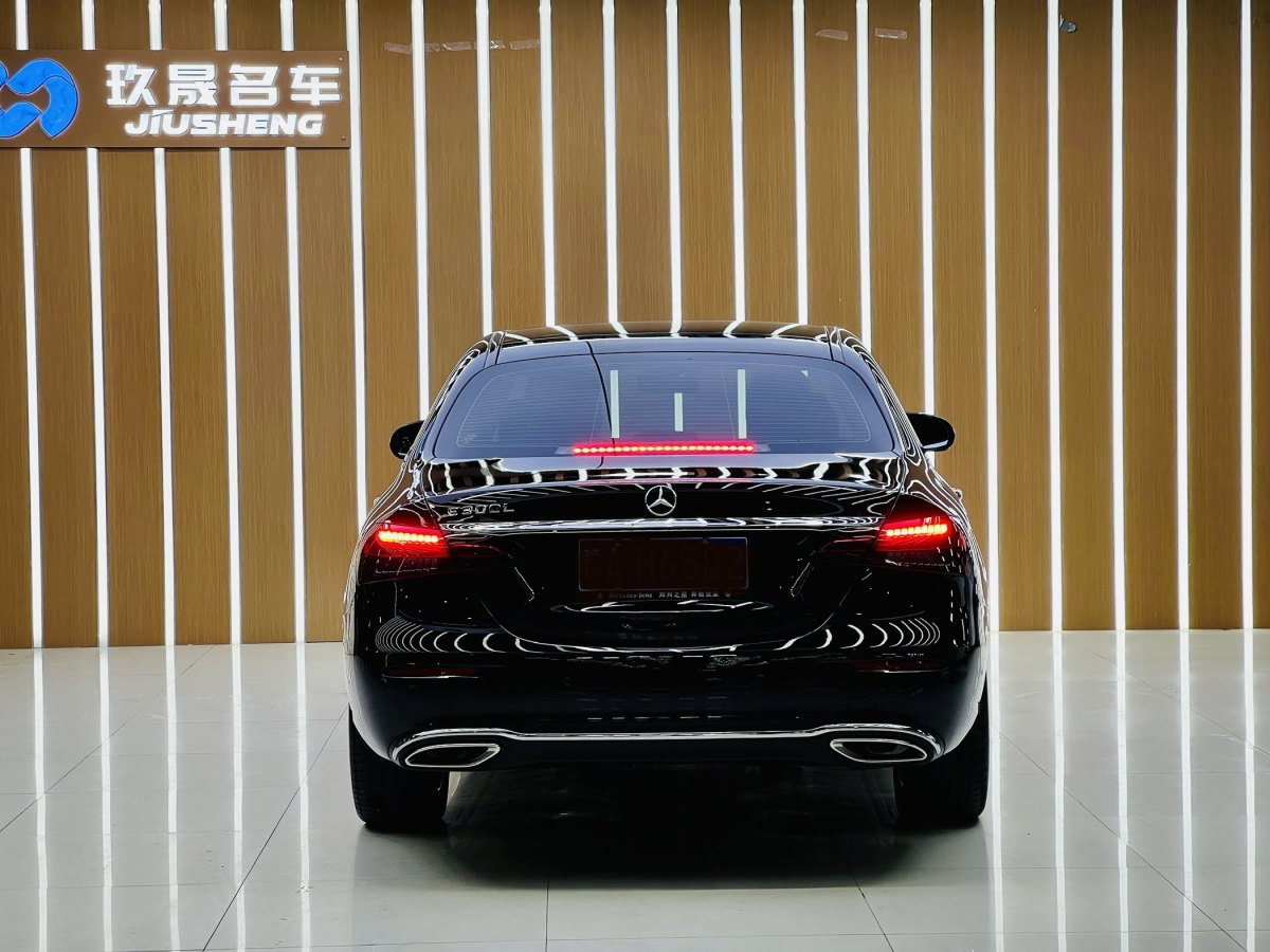 2021年3月奔馳 奔馳E級  2021款 改款 E 300 L 豪華型