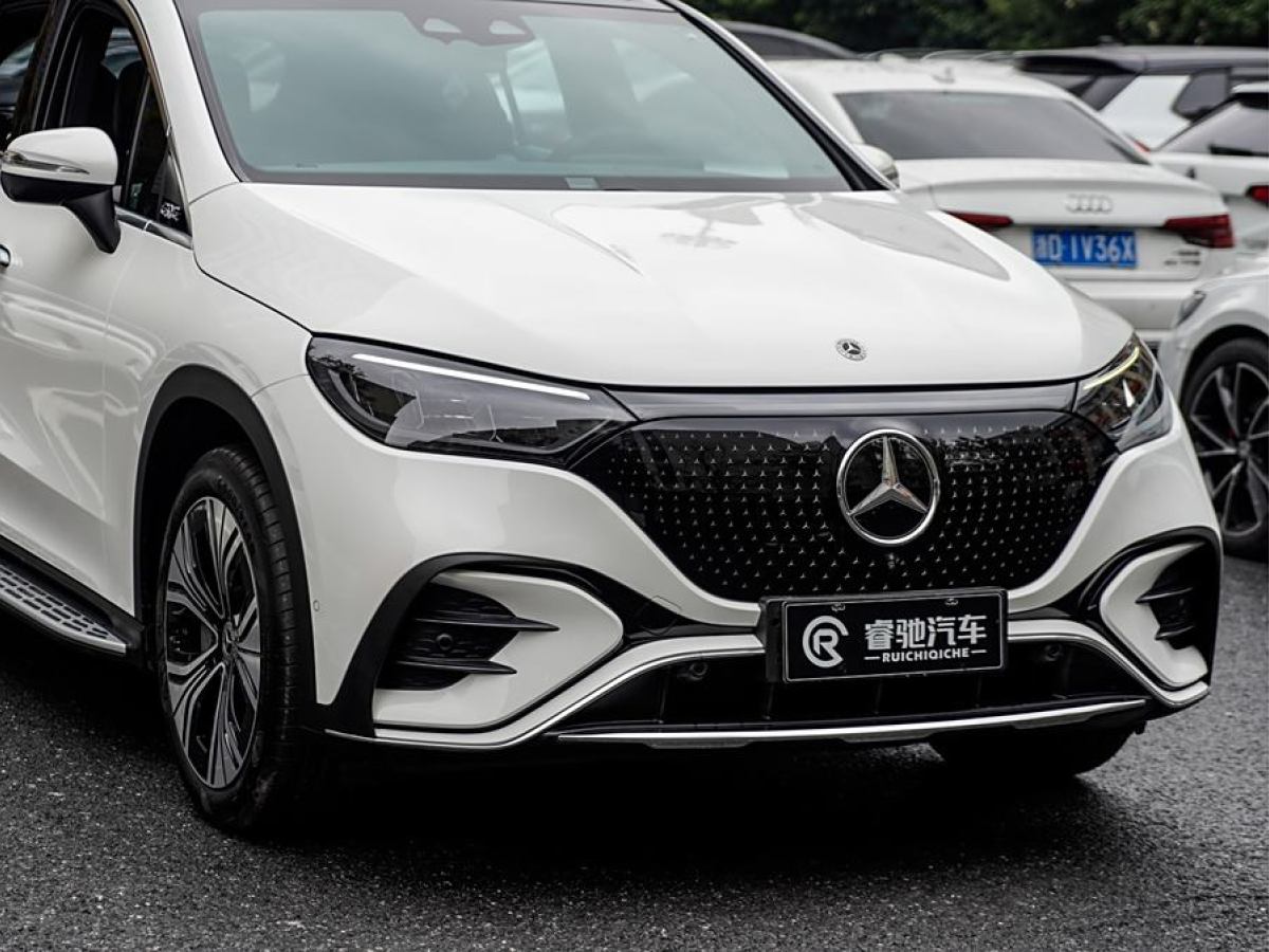 奔馳 奔馳EQE SUV  2023款 350 4MATIC 豪華版圖片