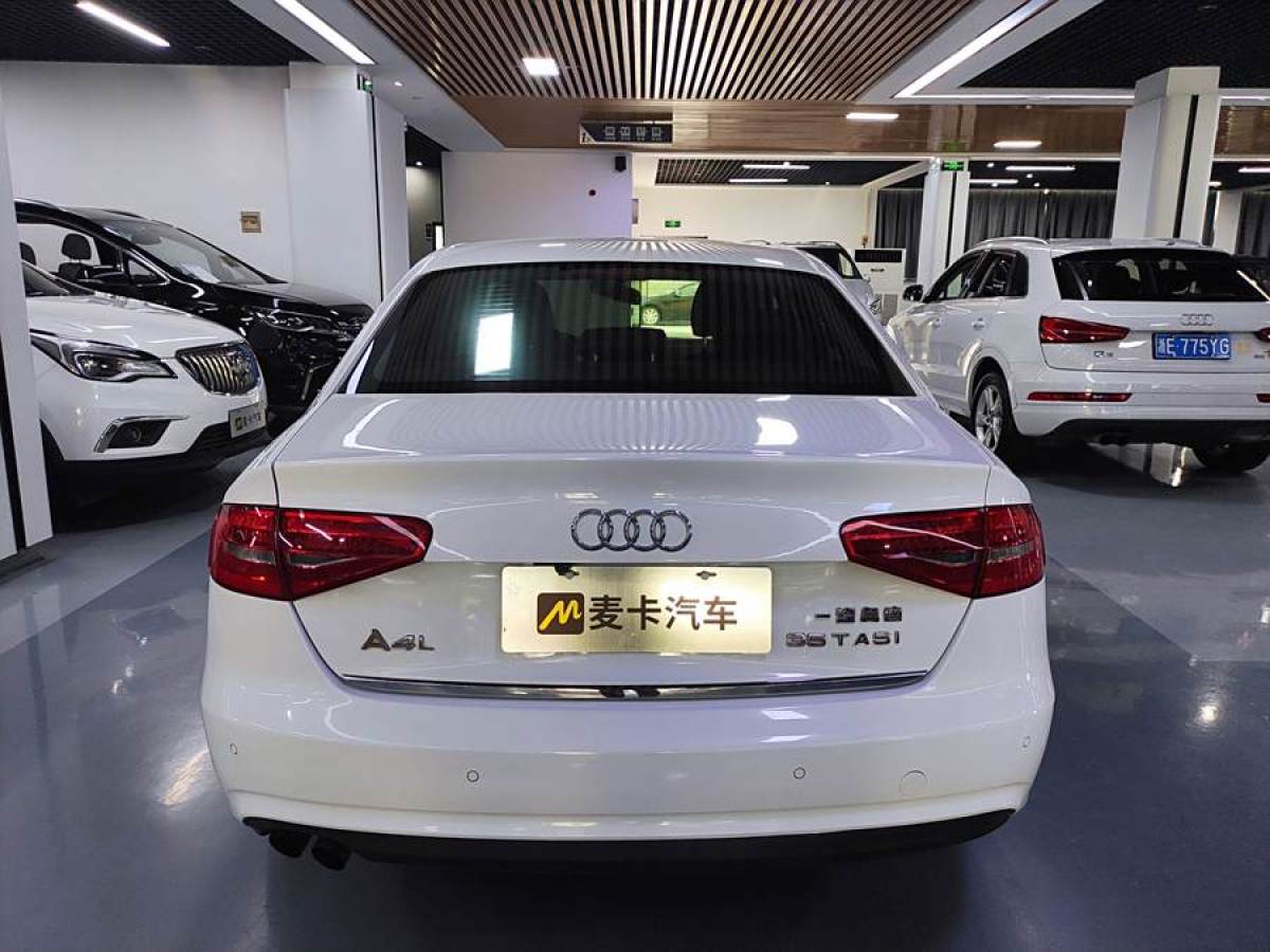 奧迪 奧迪A4L  2013款 35 TFSI 自動標準型圖片