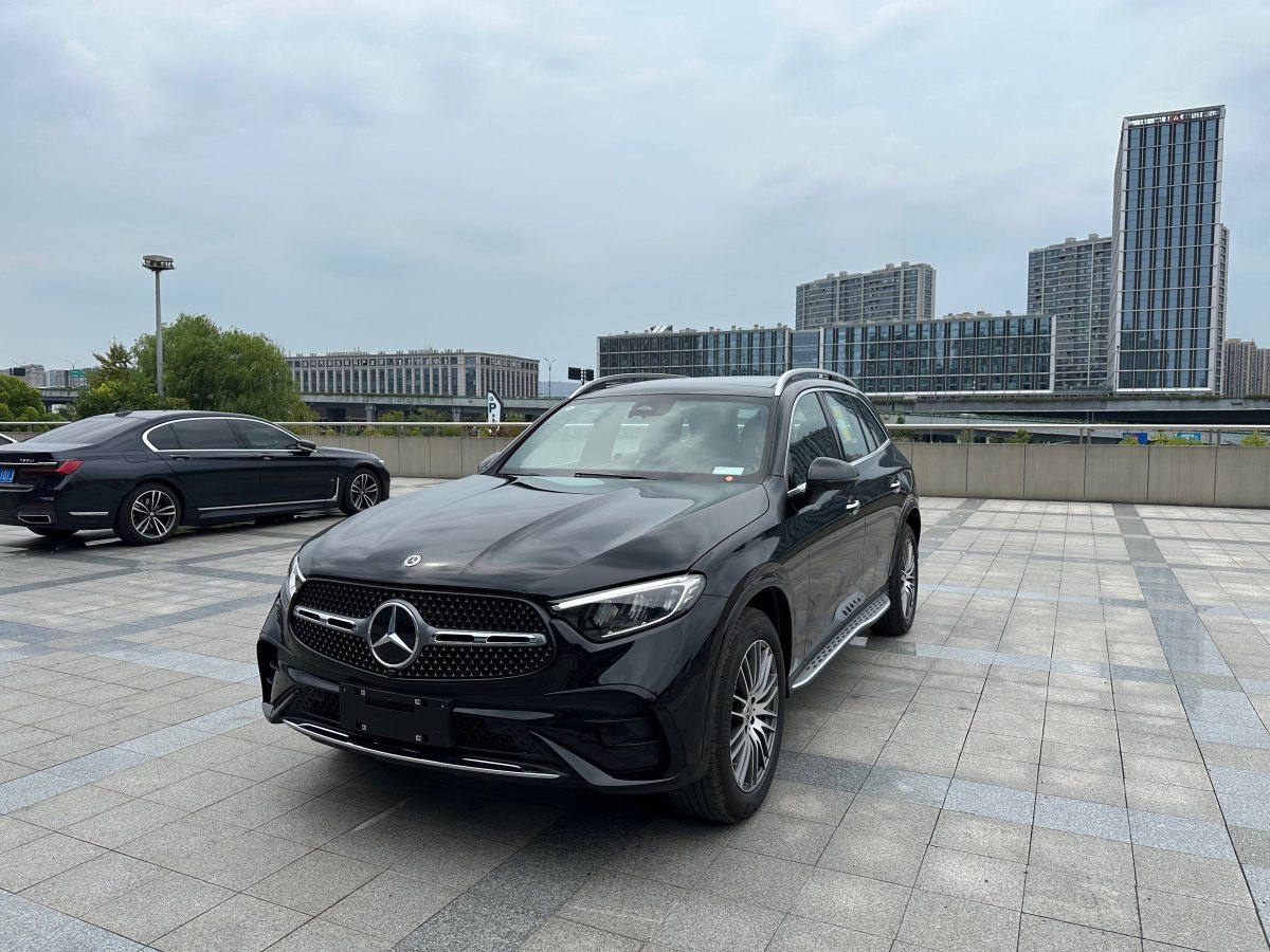 2024年9月奔馳 奔馳GLC  2023款 改款 GLC 300 L 4MATIC 動感型 5座