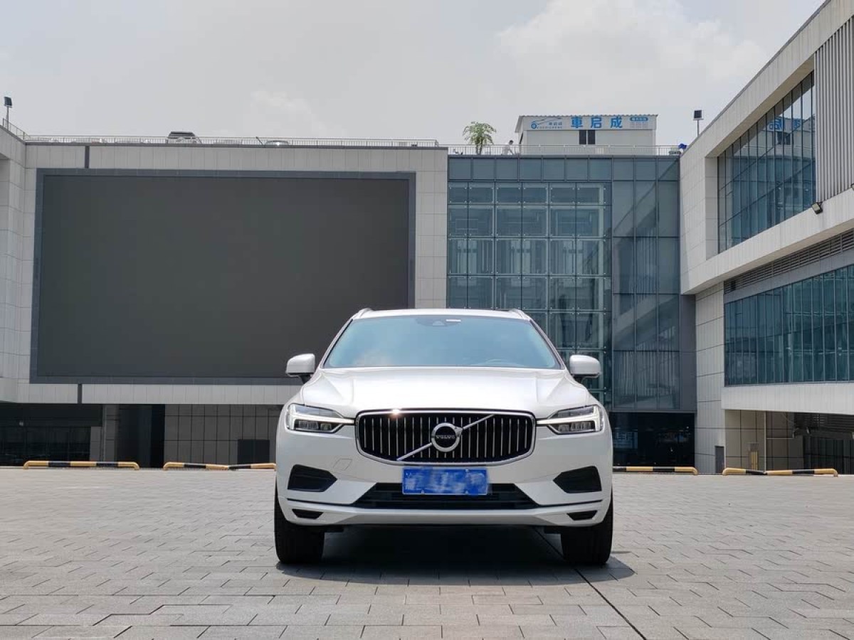 沃爾沃 XC60  2019款  T5 四驅(qū)智遠(yuǎn)版 國(guó)VI圖片