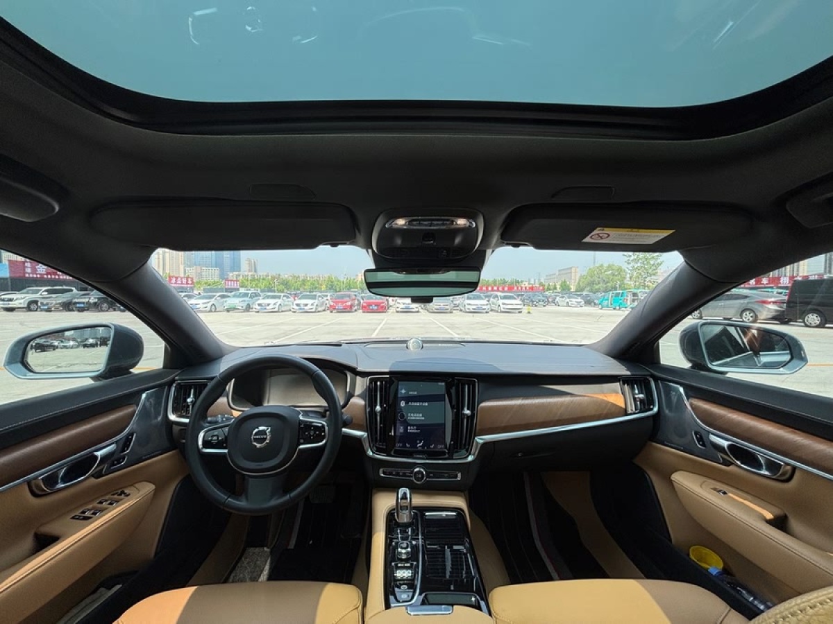 沃爾沃 S90新能源  2019款  T8 E驅(qū)混動 智雅版 國VI圖片