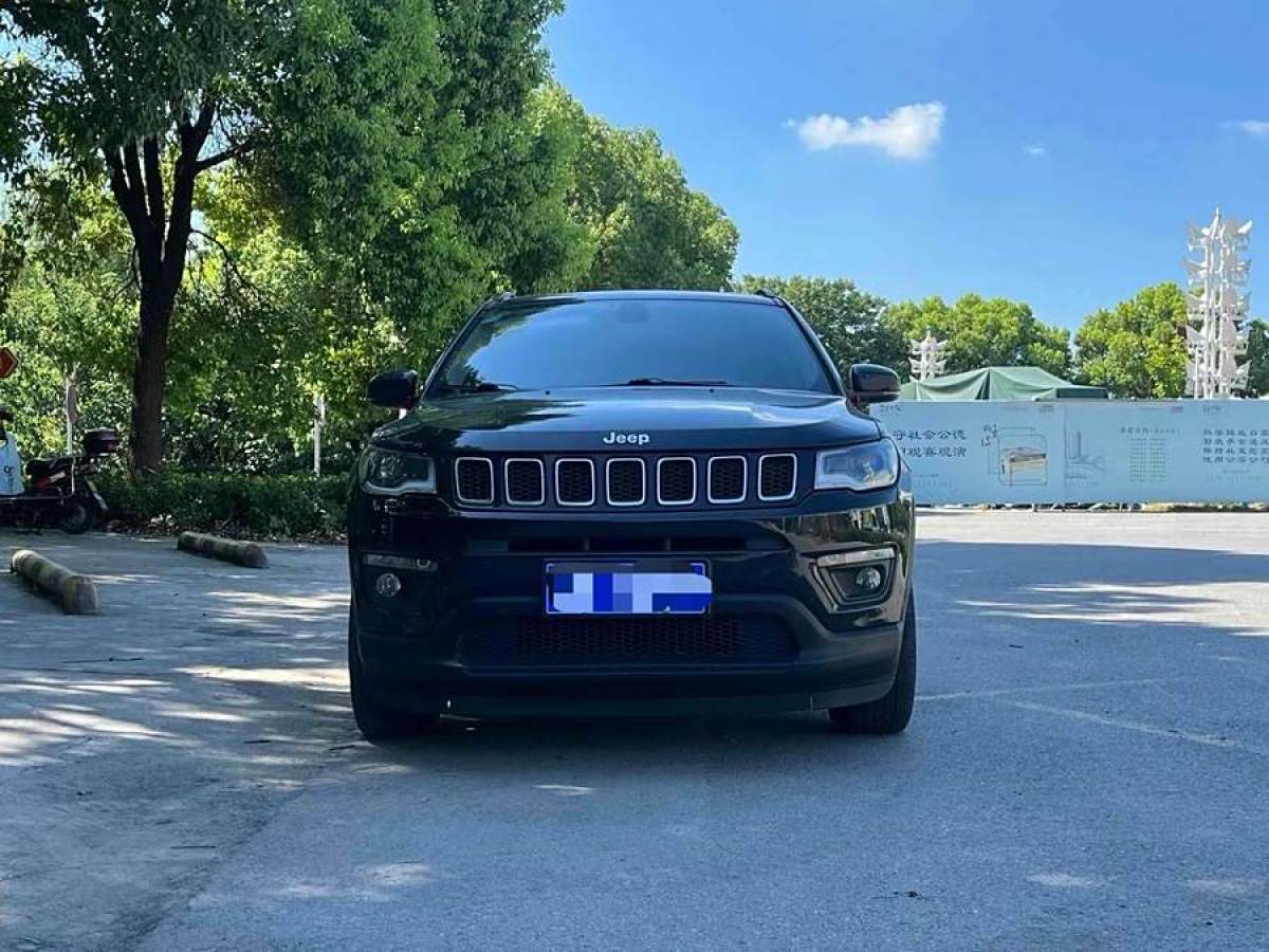 Jeep 指南者  2021款 220T 自動領(lǐng)先版圖片