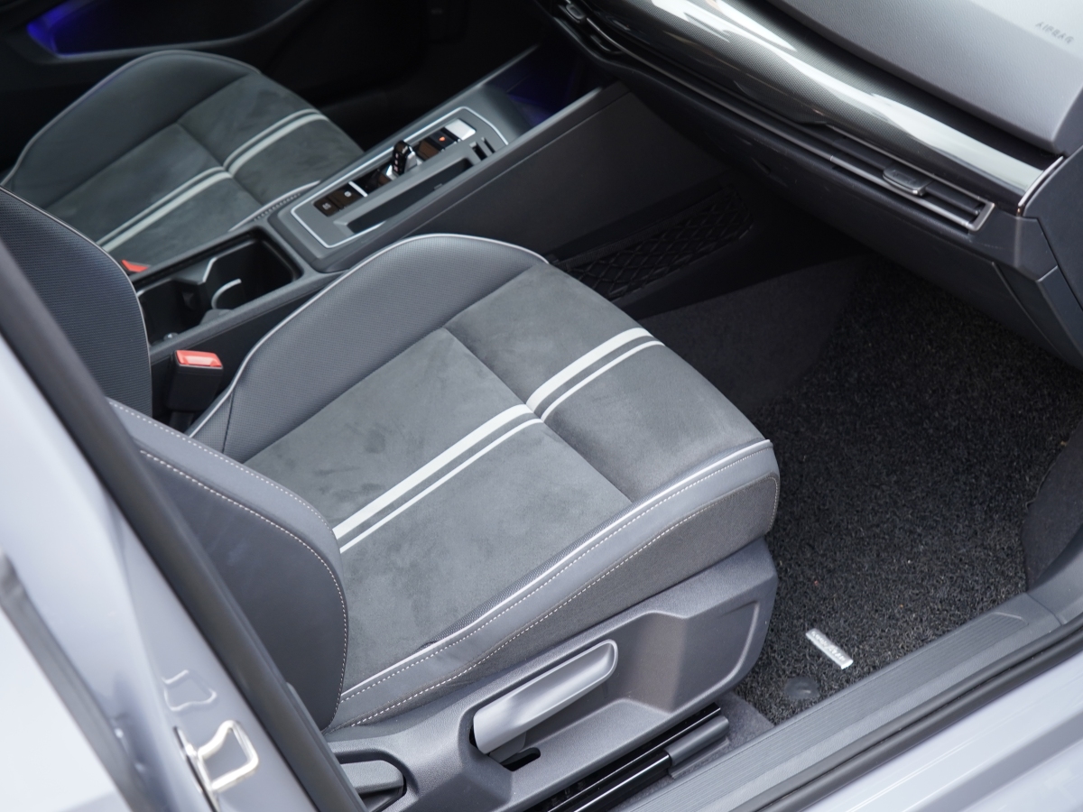 2021年6月大眾 高爾夫  2021款 280TSI DSG R-Line