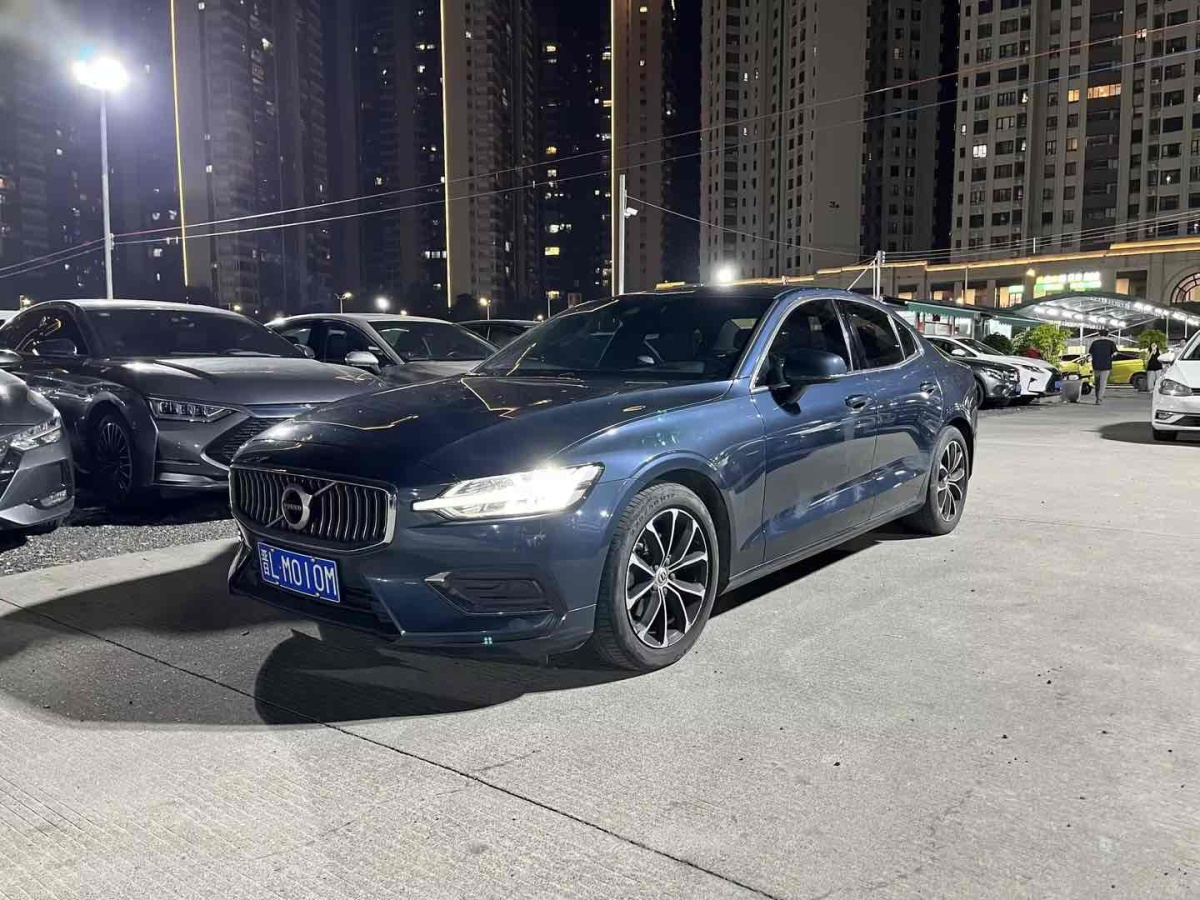 沃爾沃 S60  2017款 L 2.0T T4 智遠(yuǎn)版圖片